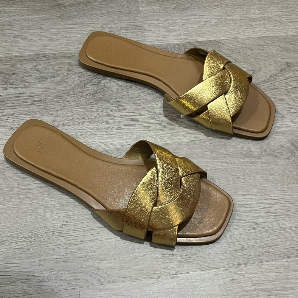 H&M Metallic Gold Women's square toe Sandals